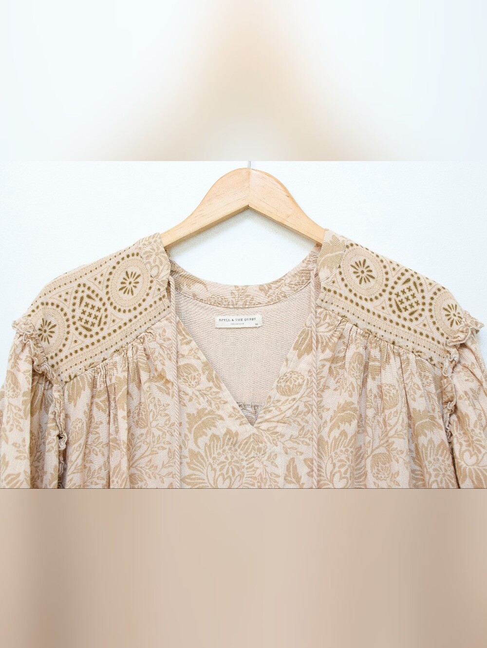 Spell Lioness Tunic Dress Beige Floral Babydoll Mini Sz XS Tassel Boho Romantic - Picture 5 of 15